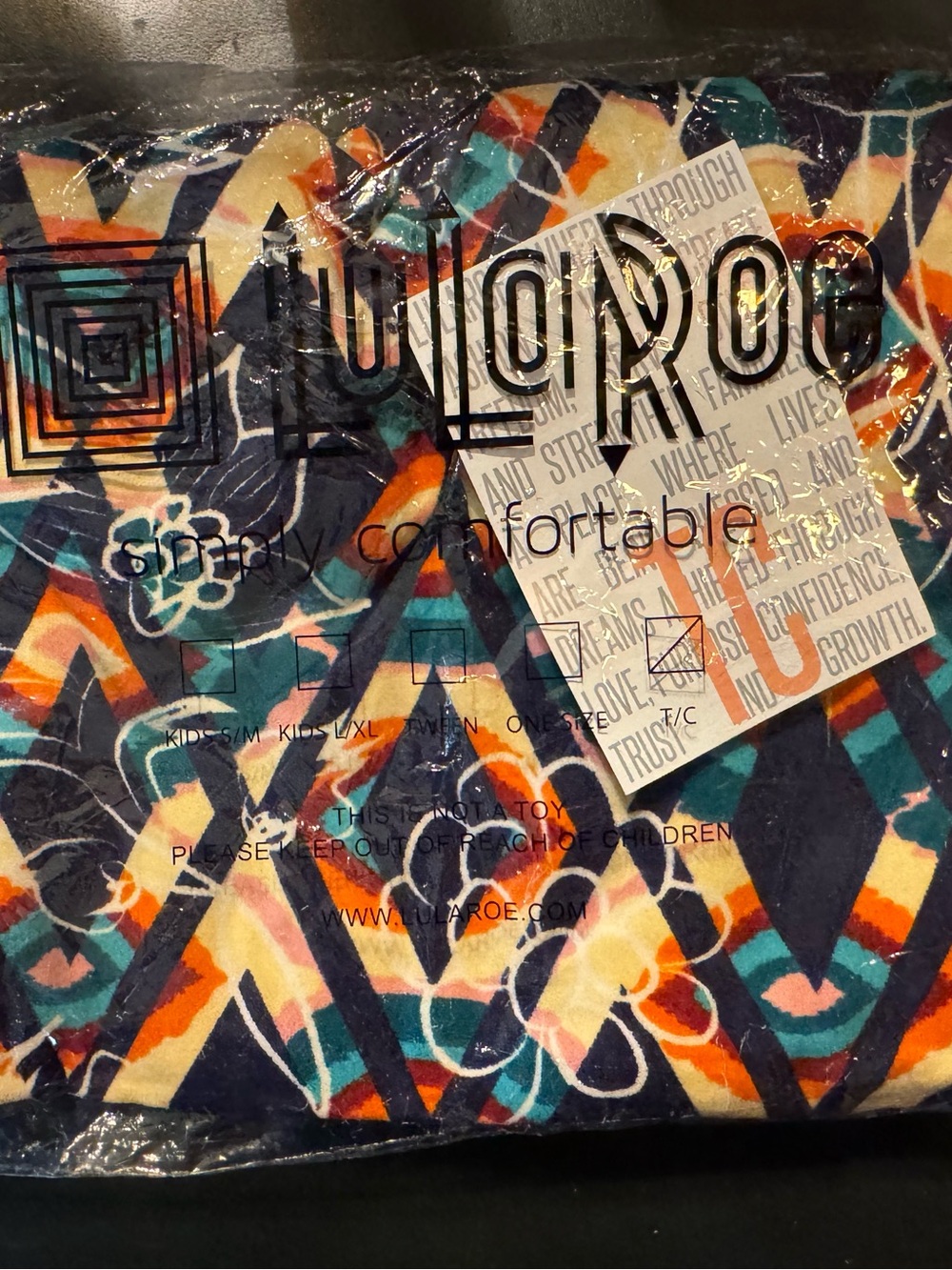 New LuLaRoe Navy Teal Orange Geometric leggings tall & curvy